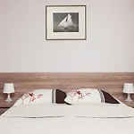 Portowa - 120 Metrow Od Plazy 3*