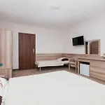 Portowa - 120 Metrow Od Plazy 3*