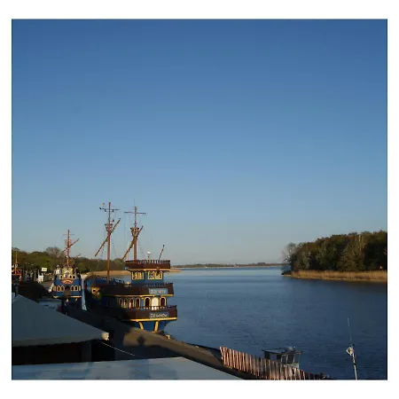 Nocleg ze śniadaniem Portowa - 120 Metrów Od Plaży *