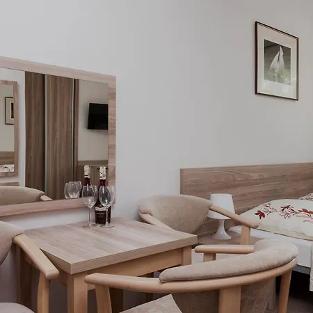 Portowa - 120 Metrów Od Plaży Nocleg ze śniadaniem