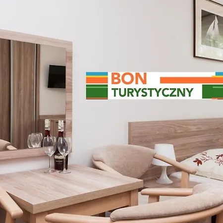 Nocleg ze śniadaniem Portowa - 120 Metrów Od Plaży *