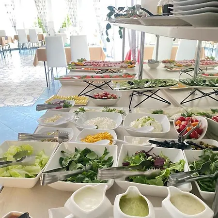 Portowa - 120 Metrow Od Plazy Panzió Dziwnów