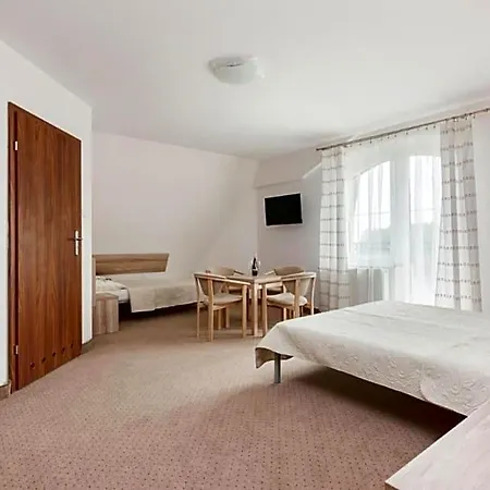 Portowa - 120 Metrow Od Plazy B&B Dziwnów