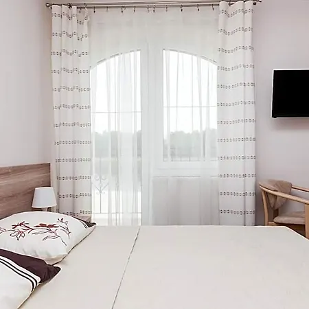 B&B Portowa - 120 Metrow Od Plazy Dziwnów