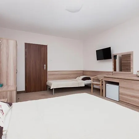 Portowa - 120 Metrów Od Plaży 3*